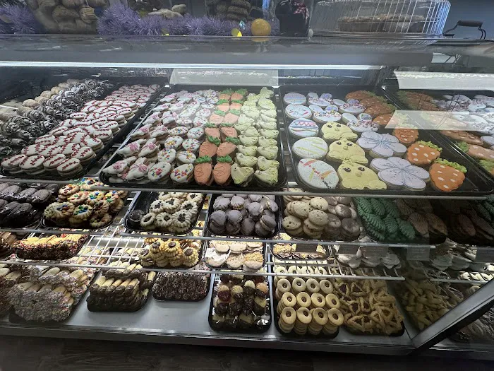 Batter Up Bakery Picture 2