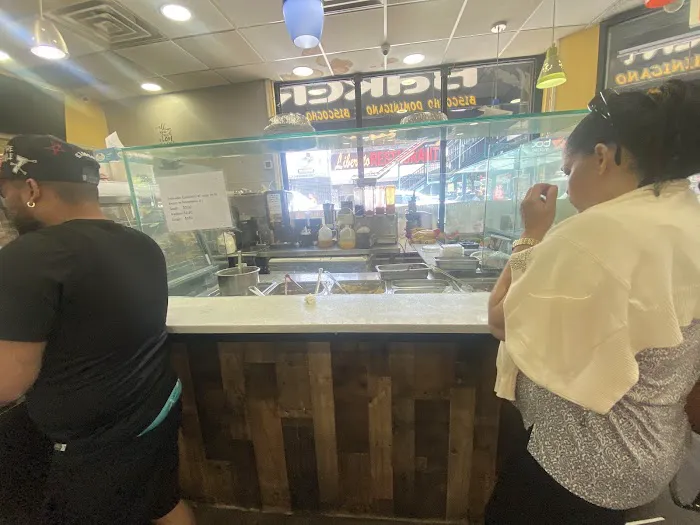 Las Palmas Bakery Picture 5