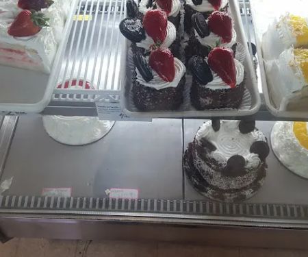 Las Palmas Bakery