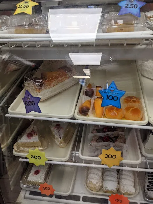 Kenny Bakery Picture 5