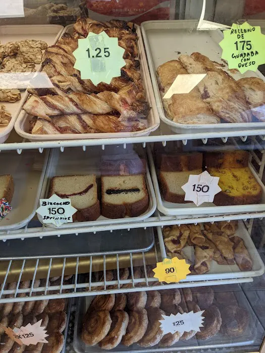 Kenny Bakery Picture 2