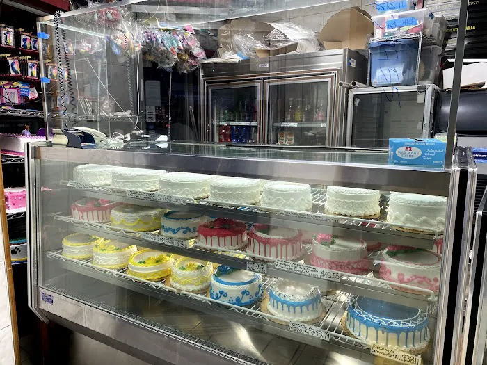 Jacqueline's Bakery Picture 5