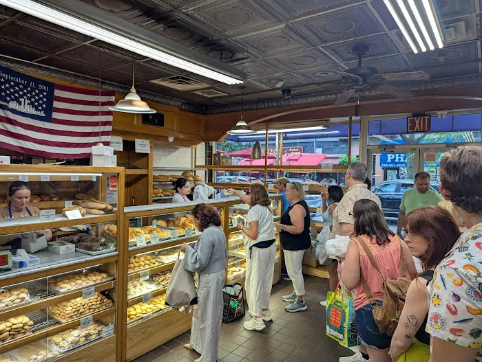 Madonia Bakery Picture 6