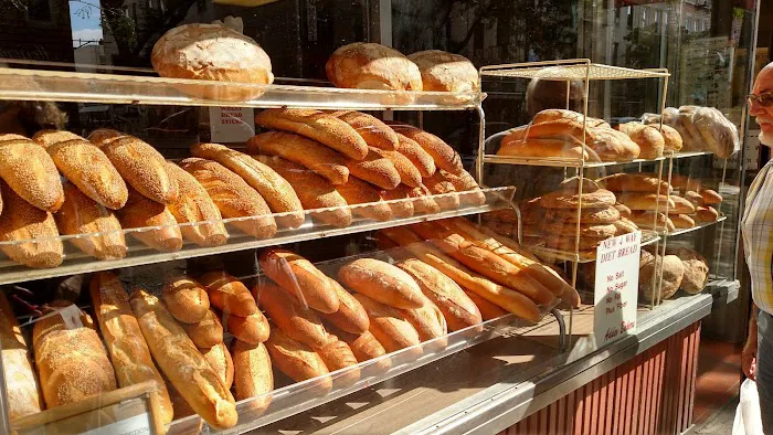 Addeo & Sons Bakery Picture 2