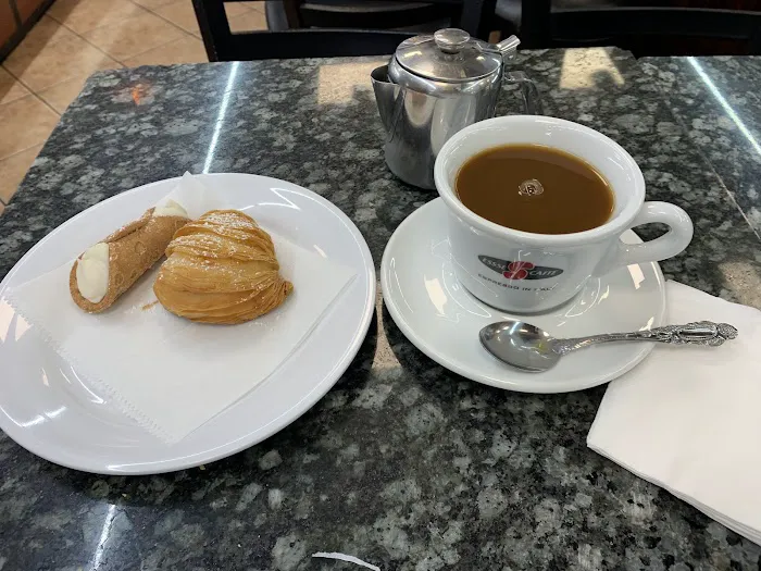 Morrone Pastry Shop & Cafe Picture 3