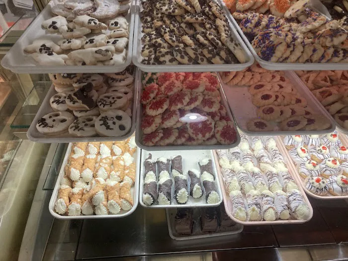 Egidio Pastry Shop Picture 6
