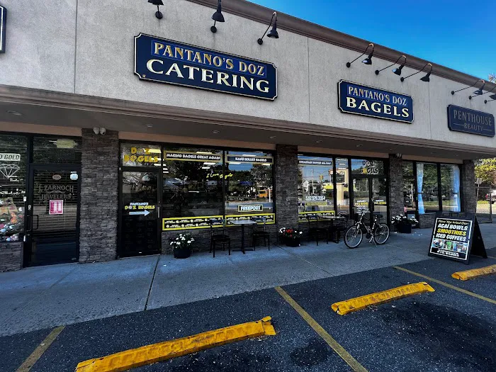 DOZ Bagels of Freeport Pantano's Picture 1
