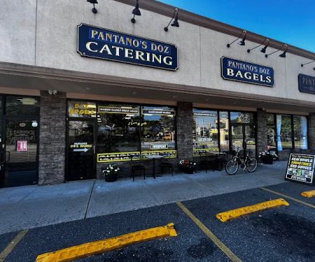 DOZ Bagels of Freeport Pantano's