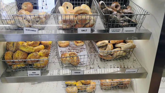 Bagel Chalet - Merrick Picture 2
