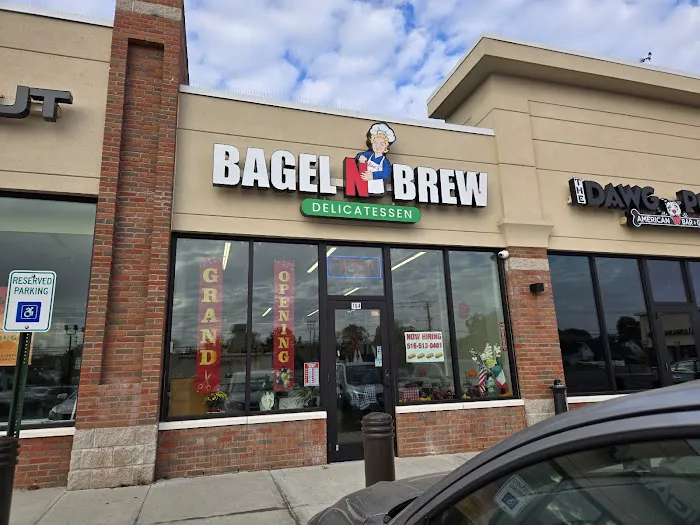 Lisa’s bagel-n-brew delicatessen Picture 1