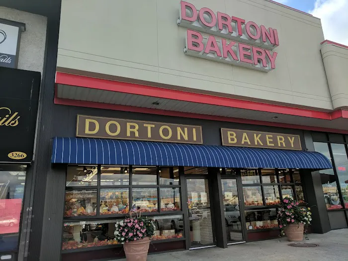 Dortoni Bakery and Pastry Shoppe Picture 1