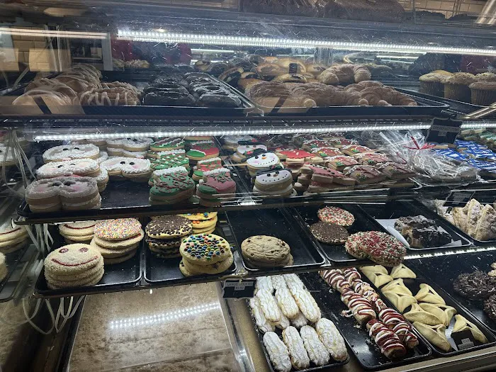 Dortoni Bakery and Pastry Shoppe Picture 6