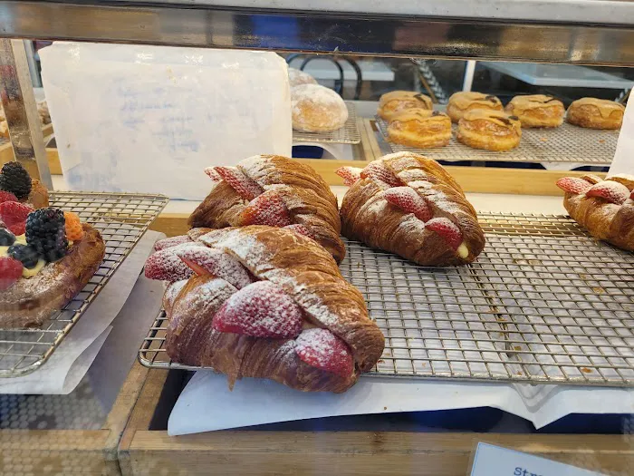 Paris Baguette Picture 4