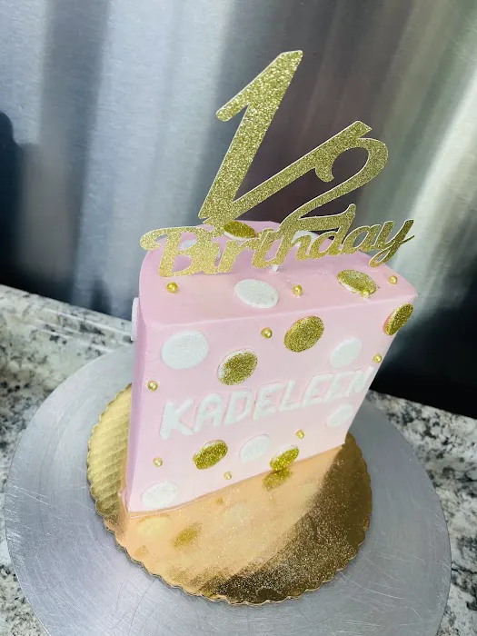 Sunday's Bakery & Juice bar Picture 4