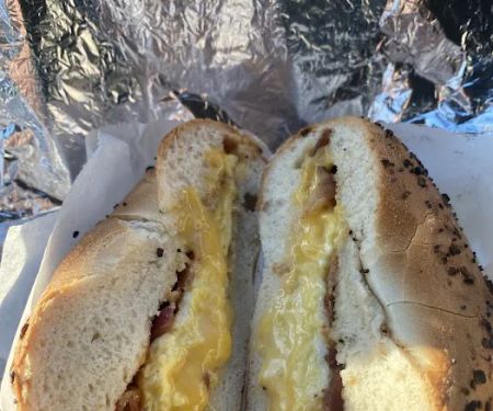 Simon's Deli & Bagels