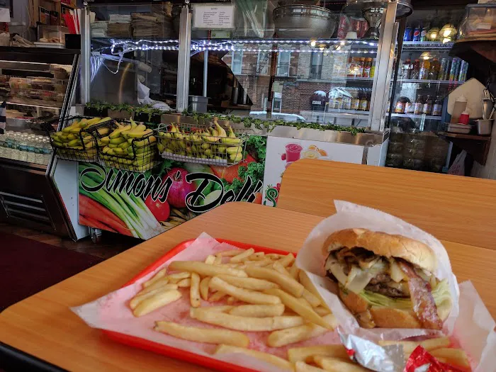 Simon's Deli & Bagels Picture 6