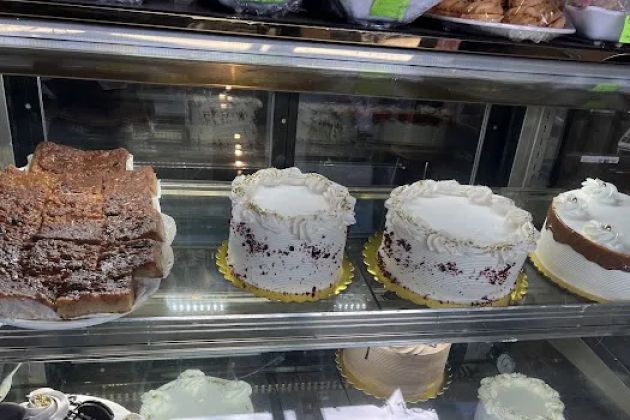 Mr. Cake Bakery & Dessert