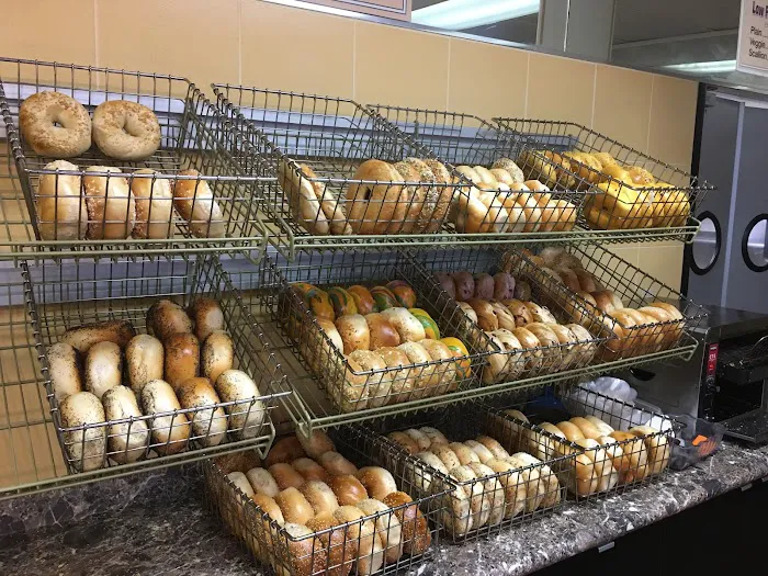 Bagel & Deli Creations Picture 1