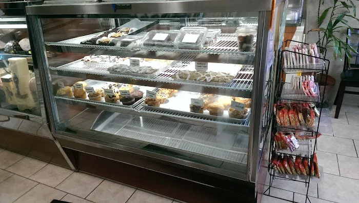 Cino's Hot Bagels Picture 7