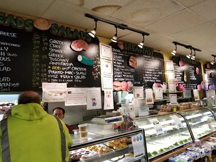 Central Ave Gourmet Deli & bagels Picture 1