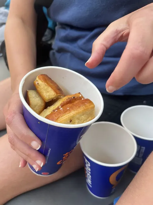 Auntie Anne's Picture 2