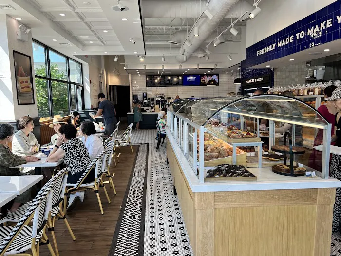 Paris Baguette Picture 7