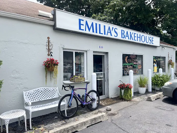 Emilia's Bakehouse Picture 1