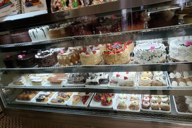 Morris Park Bake Shop