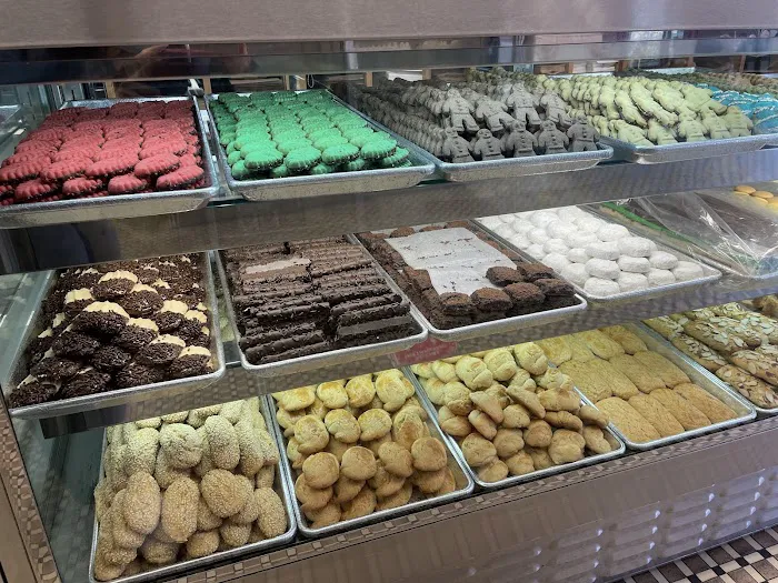 Morris Park Bake Shop Picture 3