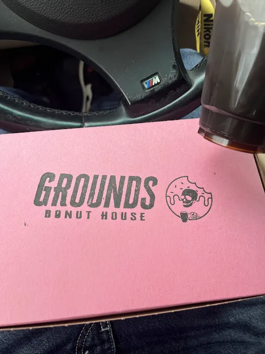 Grounds Donut House Picture 7