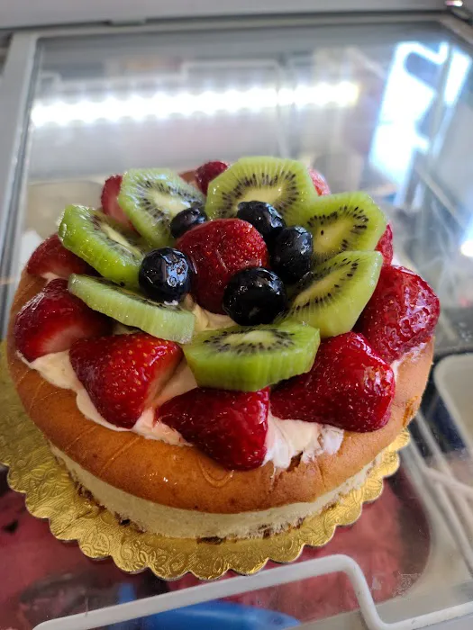 LaSalle Bakery Picture 5