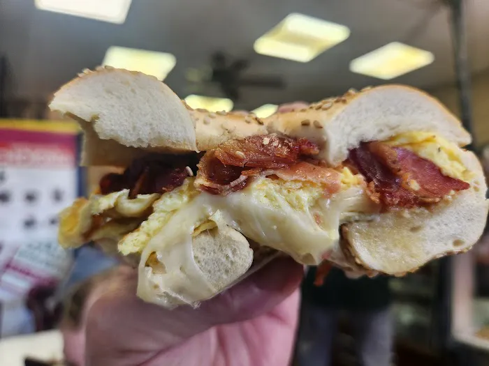 The Crazy Bagel Picture 9