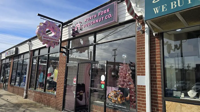 North Fork Doughnut Co. of Massapequa Park Picture 2