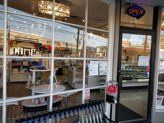 The Chocolate Duck Picture 2