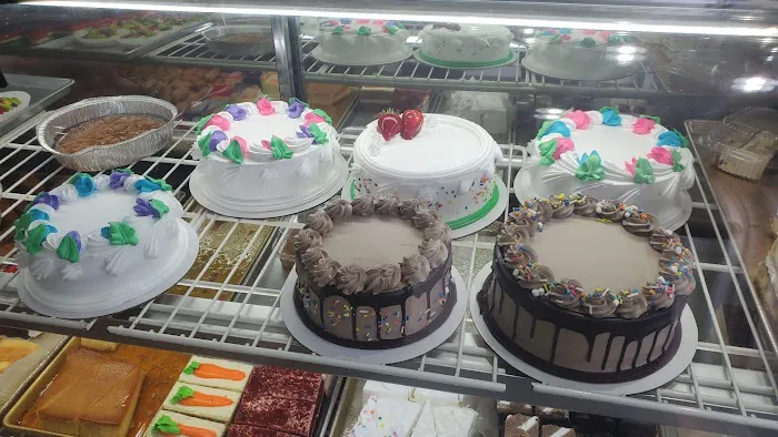 Ana's Bakery & Cafe Picture 1