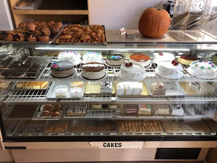 Ana's Bakery & Cafe Picture 5