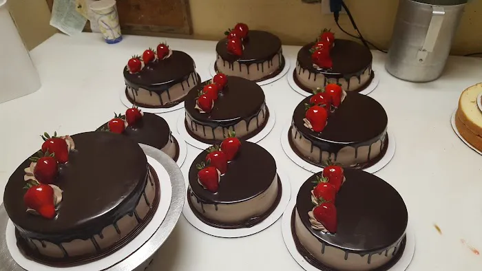 Ana's Bakery & Cafe Picture 8
