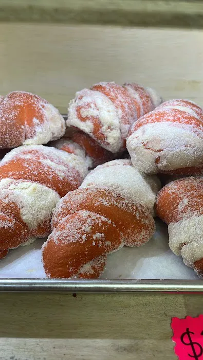 La Diana Bakery Picture 7