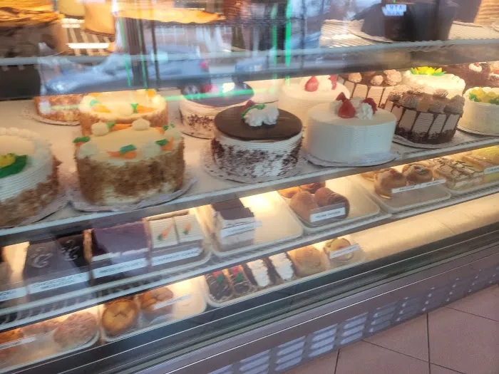 Sal & Dom's Pastry Shop Picture 6