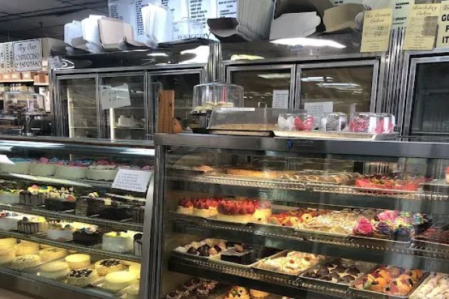 D & D Bakery