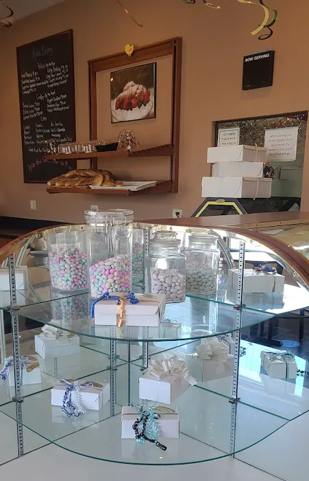 Ariola Foods Picture 8
