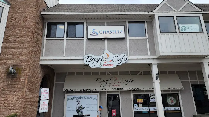 Bagel Cafe & Eatery Picture 5