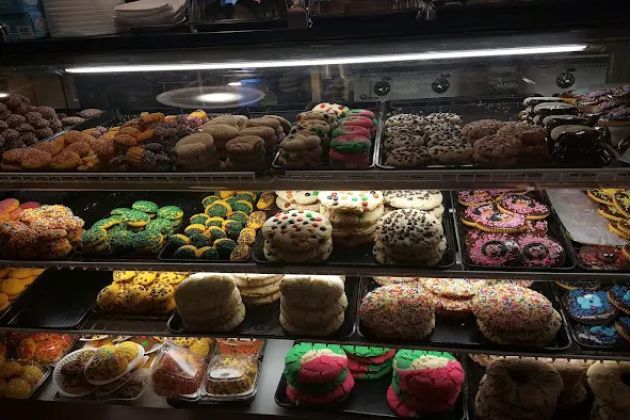First Class Bagels