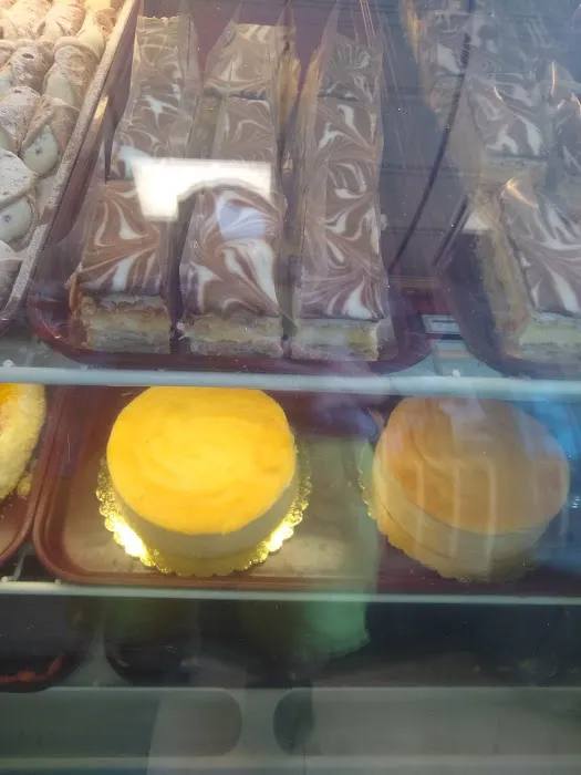 Hummel-Hummel Bakery Picture 10