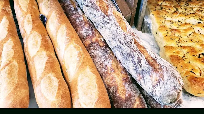 Emilia's kitchen & Bakery Picture 2