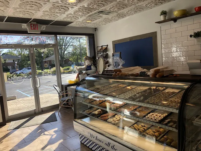 Emilia's kitchen & Bakery Picture 8