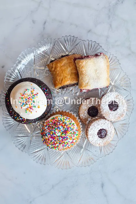 Emilia's kitchen & Bakery Picture 9