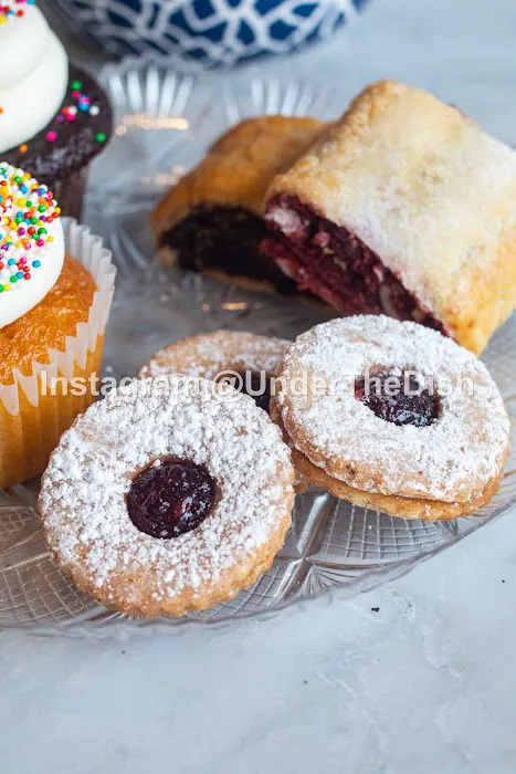 Emilia's kitchen & Bakery Picture 5