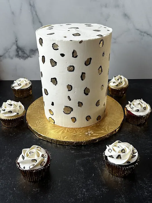 Monie's Sweet Shop LLC Picture 2