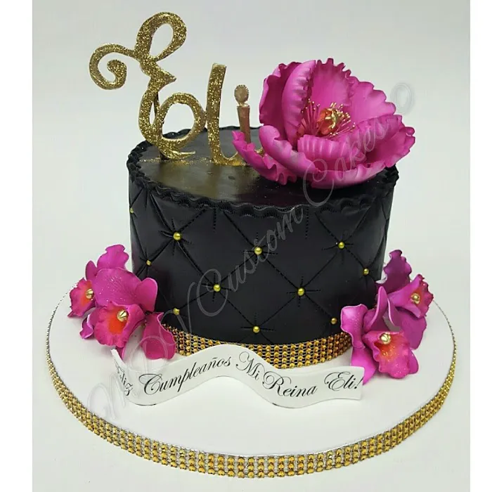 MDV Custom Cakes, llc Picture 4